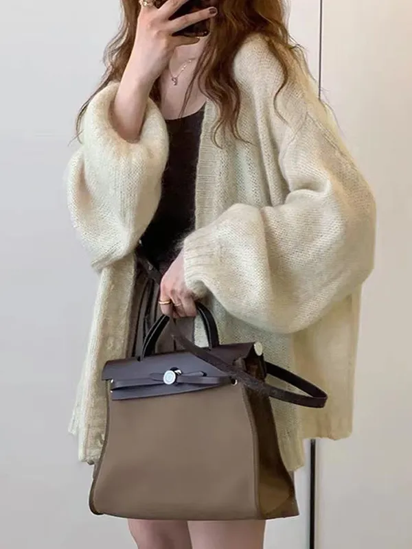 Einfarbiger Baggy-Cardigan aus Mohair mit Laternenärmeln
