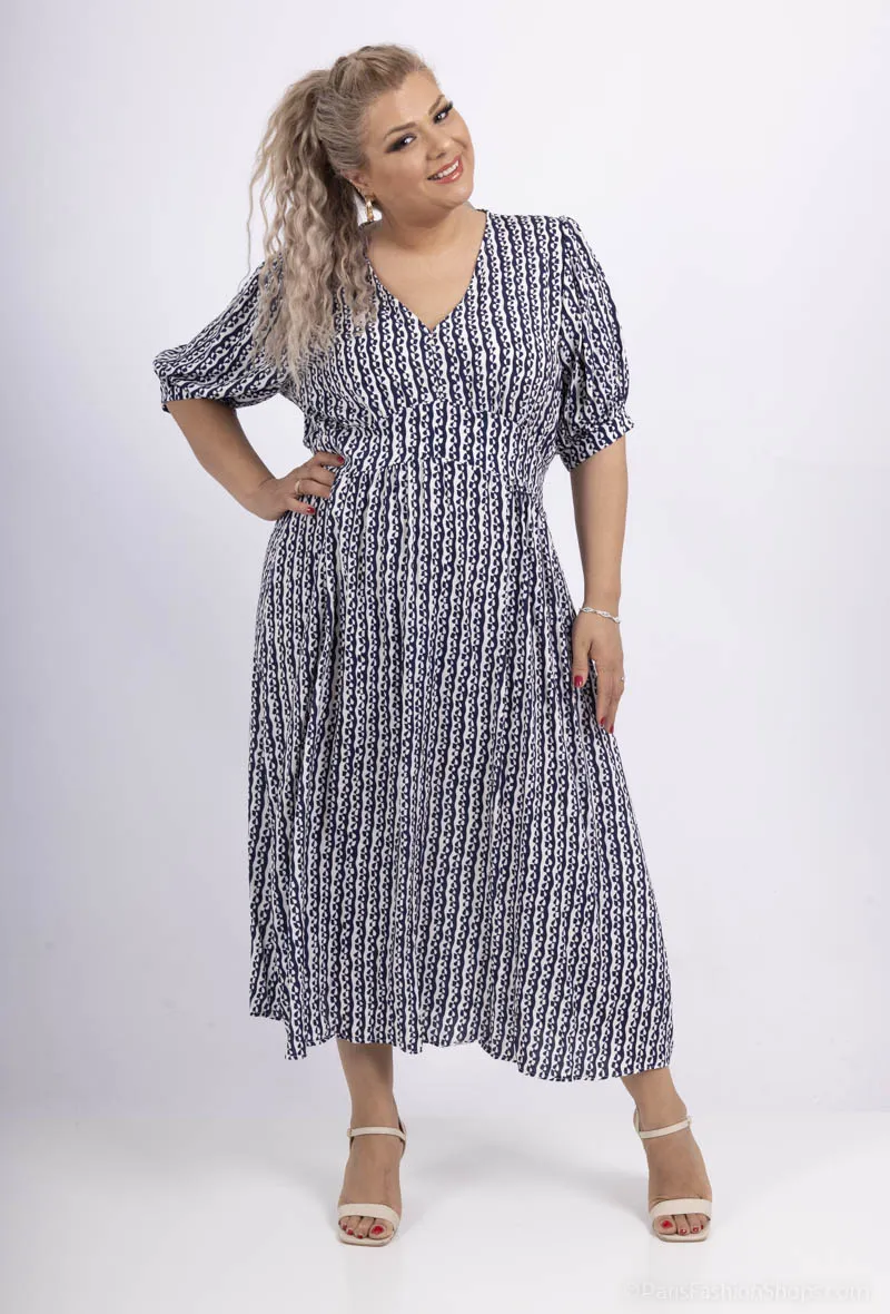 Fließendes Kleid mit Herzmuster