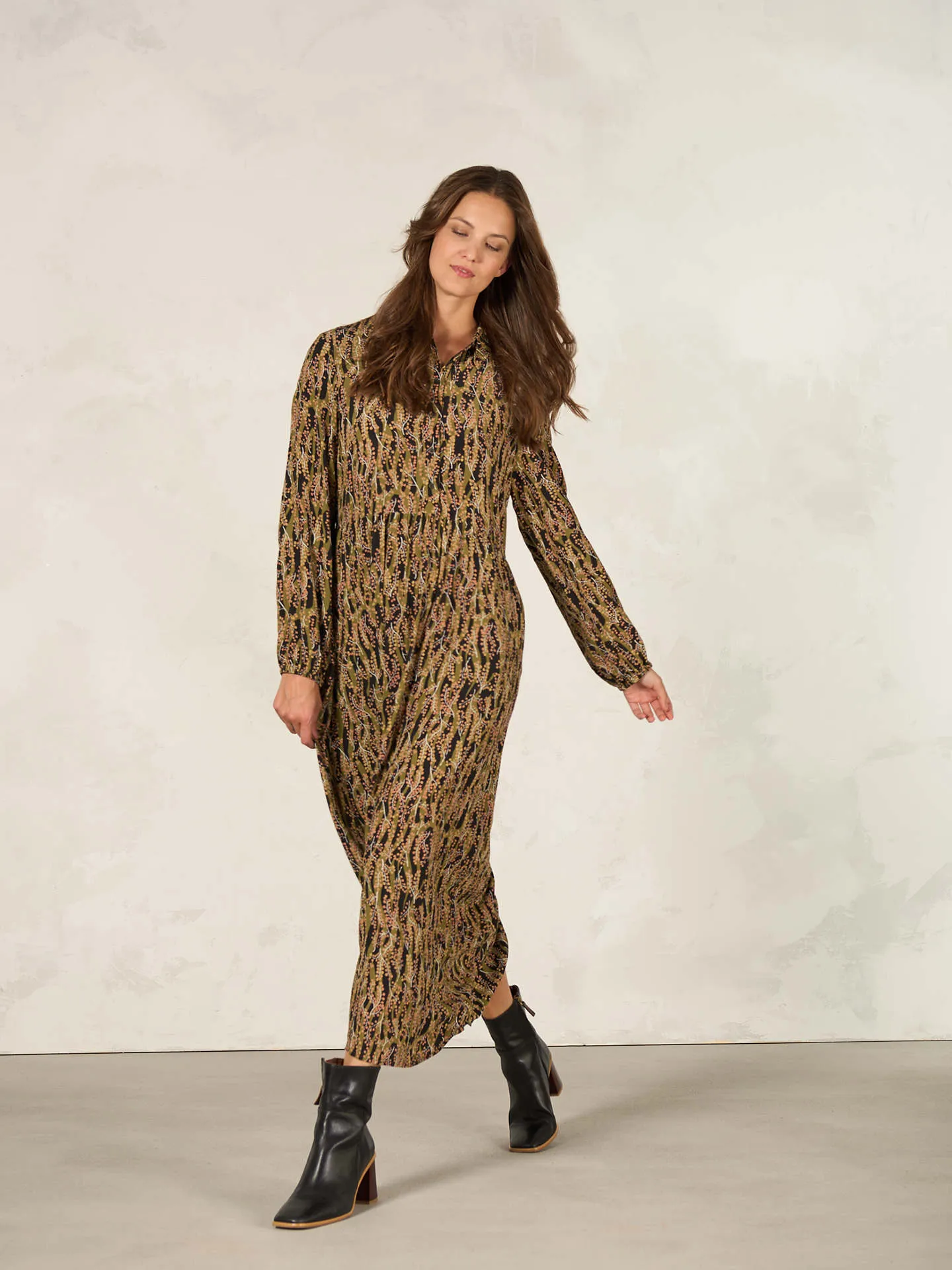 Nile Kleid Lang H24539