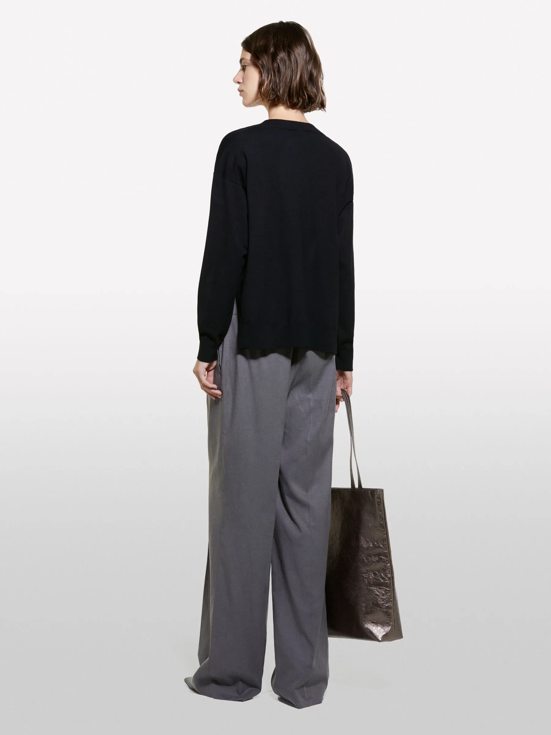 Schwarzer Cardigan mit V-Ausschnitt, Schwarz 