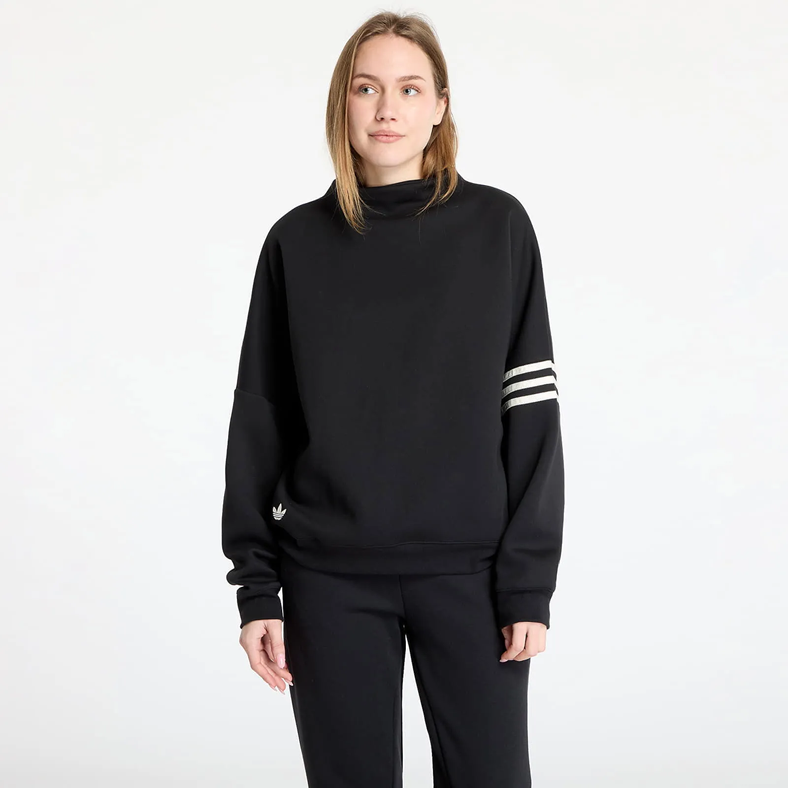 Sweatshirt adidas Originals Oversized Mock Neck Sweatshirt JI8520