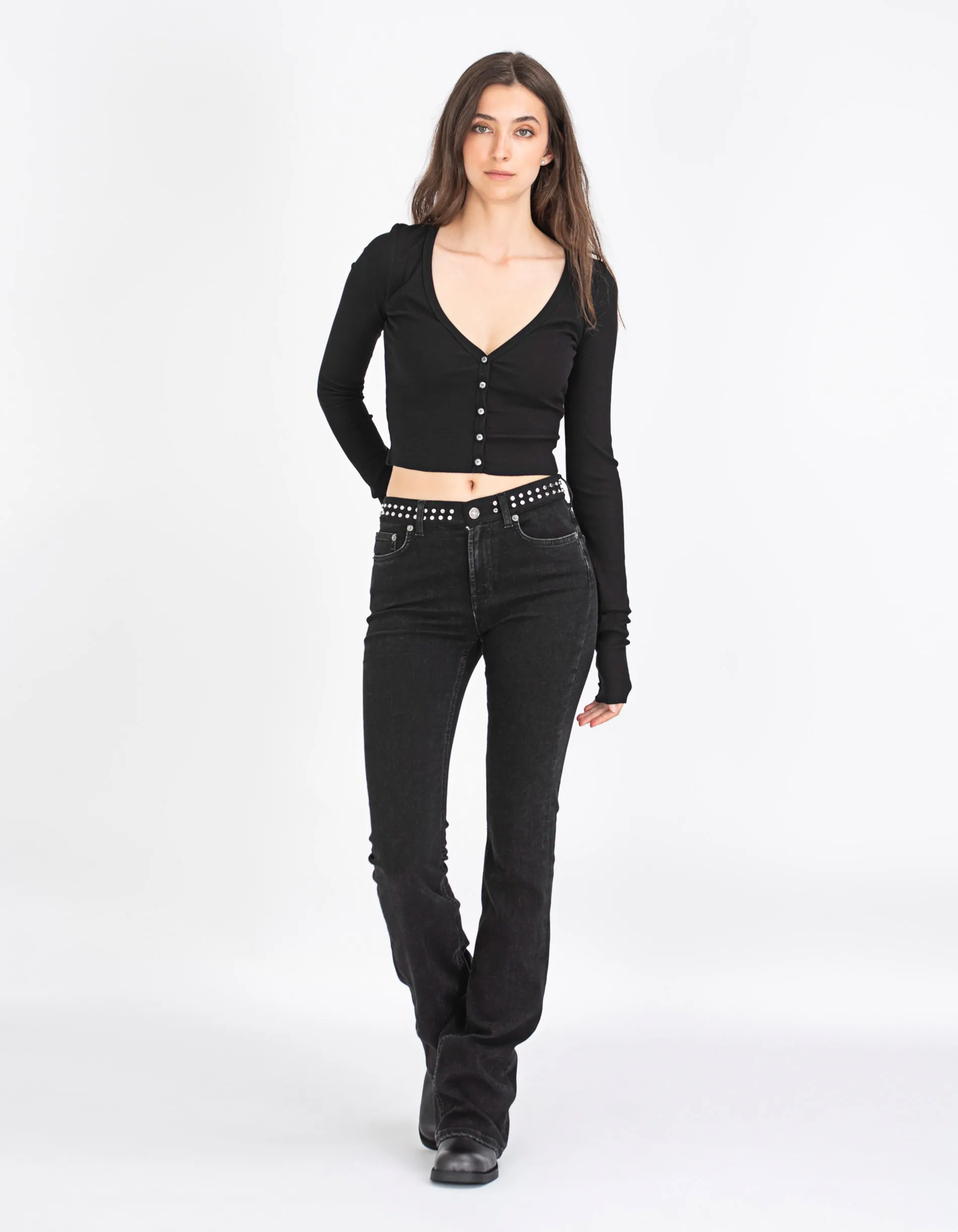 ÉTERNE Ripped Black // Cropped Cardigan